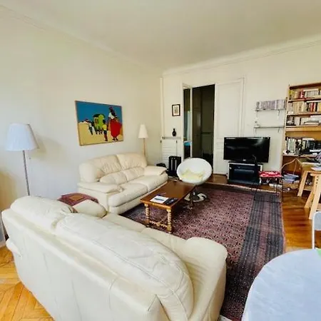 Appartement Apprtement Confortable Pres Tour Eiffel 16 *